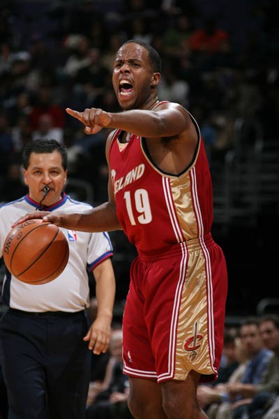 前的犹豫 前的犹豫