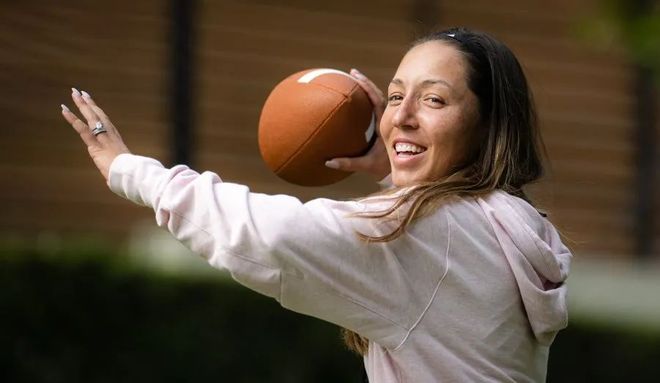 的表现同样 的表现同样