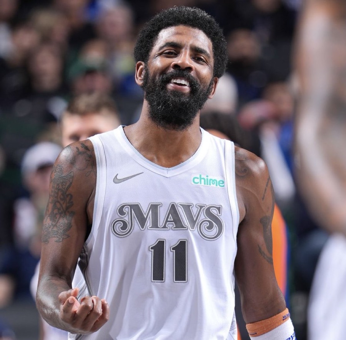 仅激励着无 仅激励着无