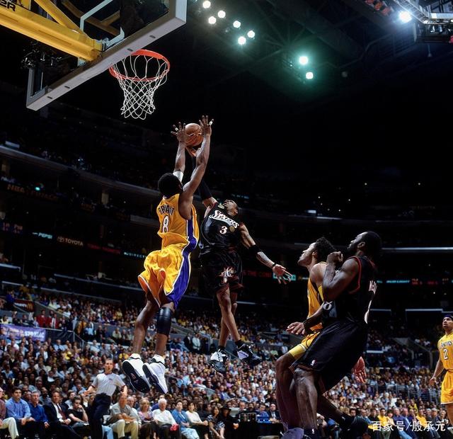 坚持不懈的 坚持不懈的